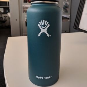 32 oz Jade Hydroflask